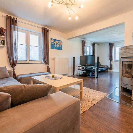 Ferienwohnung Fischach エクステリア 写真