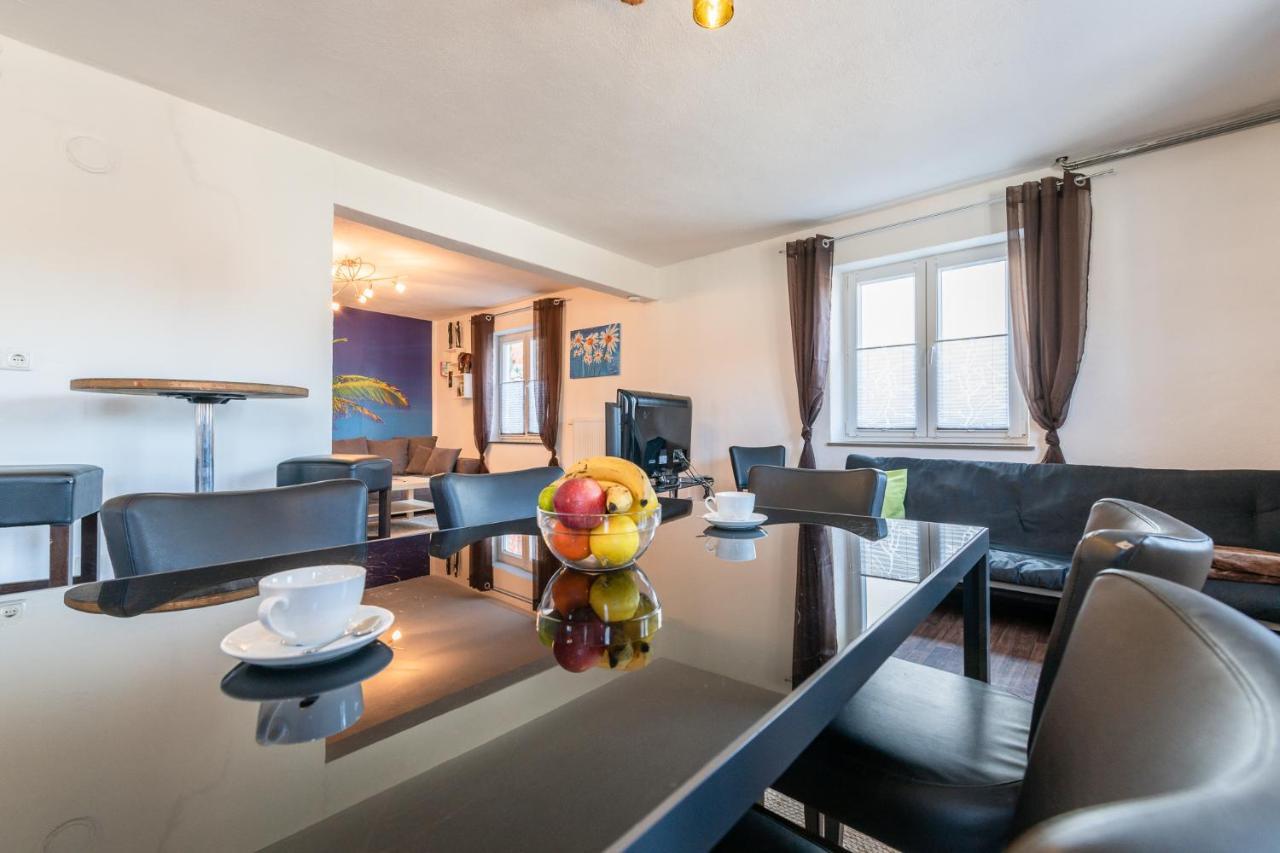 Ferienwohnung Fischach エクステリア 写真